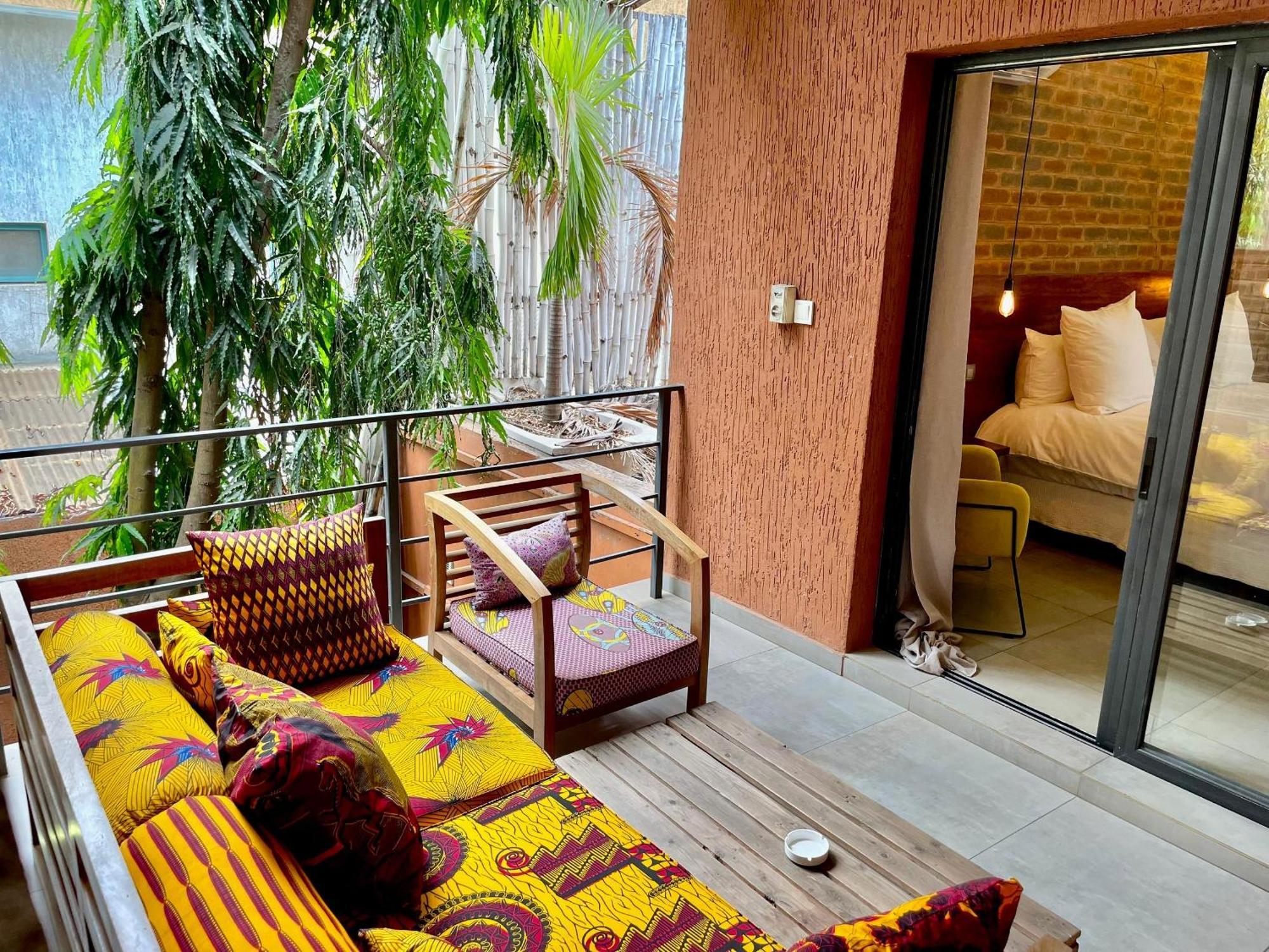 Le Patio Hotel Lome Ngoại thất bức ảnh