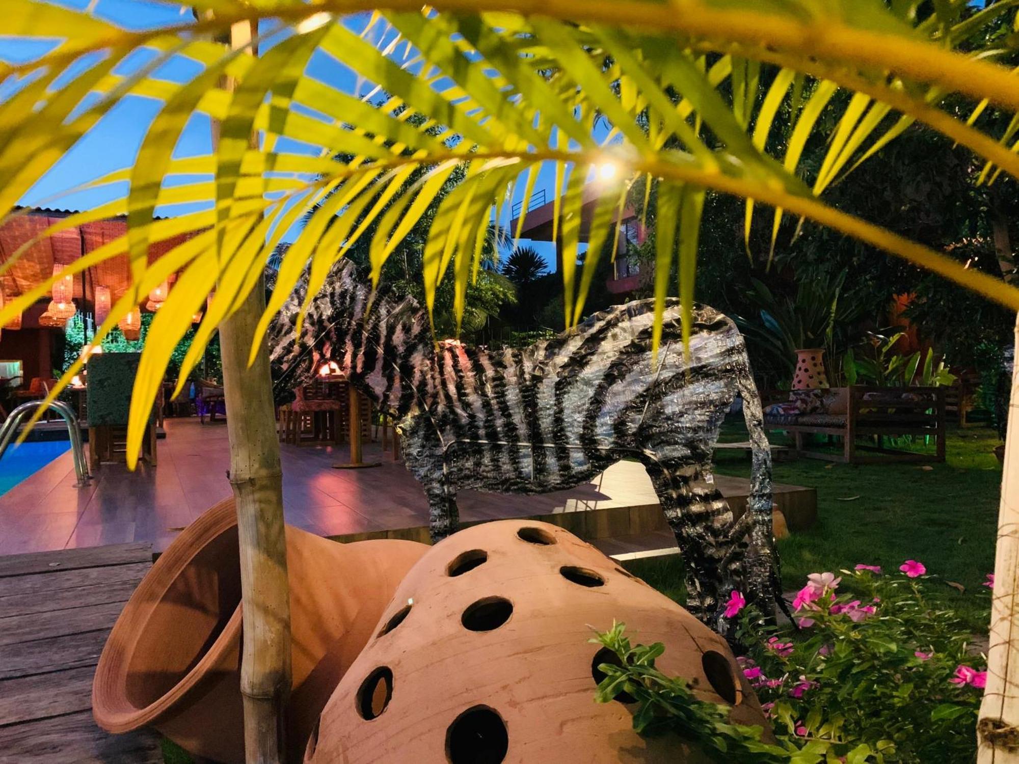 Le Patio Hotel Lome Ngoại thất bức ảnh