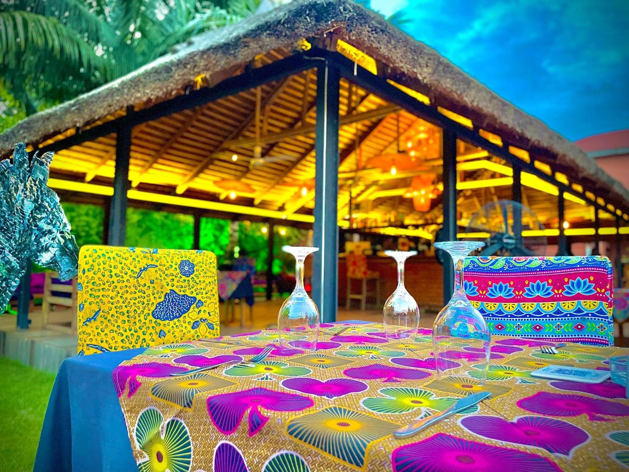 Le Patio Hotel Lome Ngoại thất bức ảnh